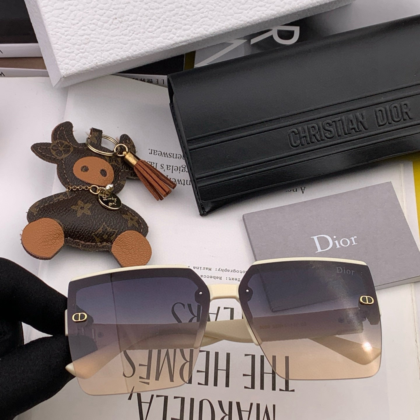 DIOR MONTAIGNE SUNGLASS D9805 IN ACETATE