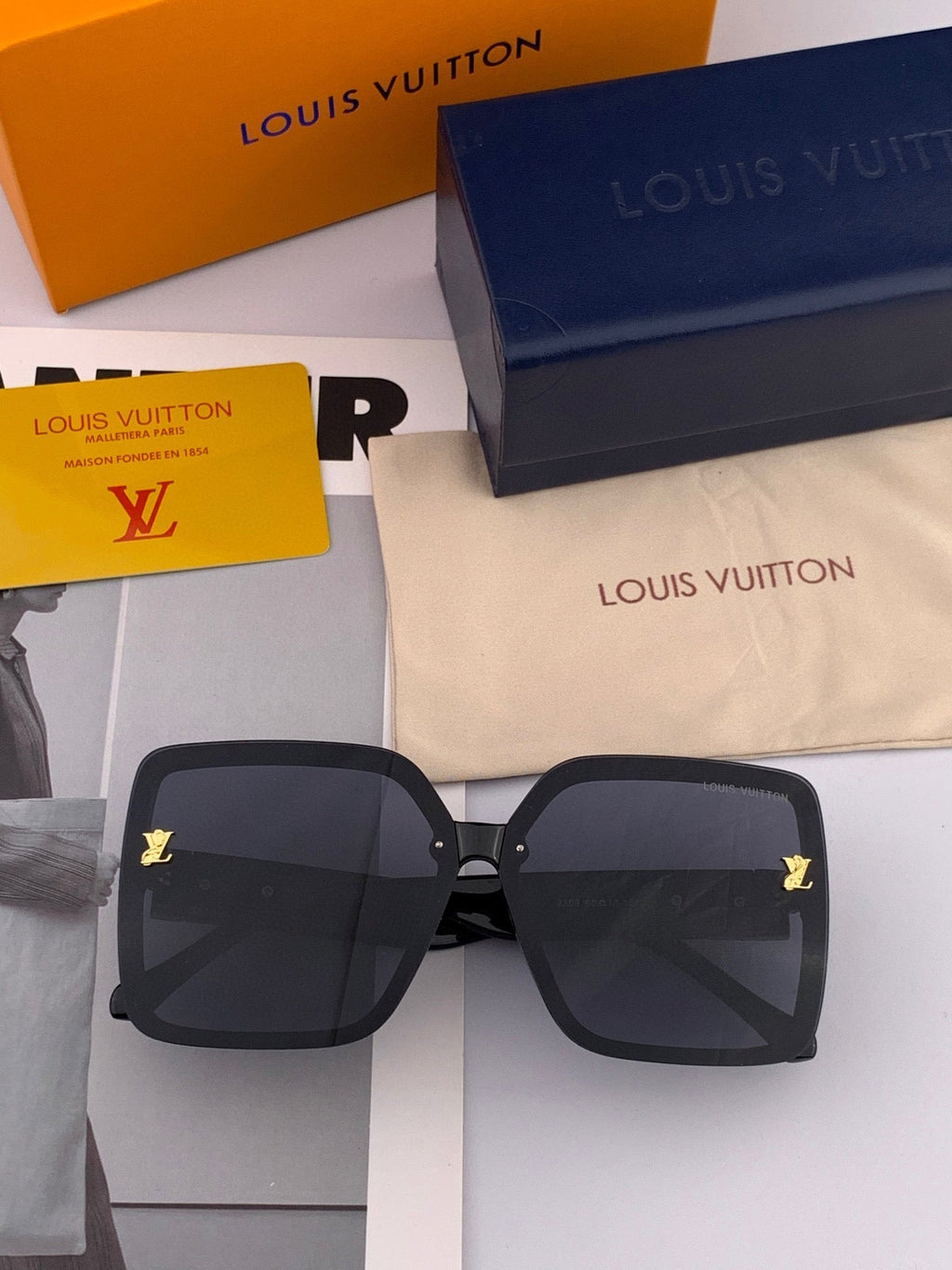 LOUIS VUITTON SQUARE SUNGLASSES L3230 IN ACETATE