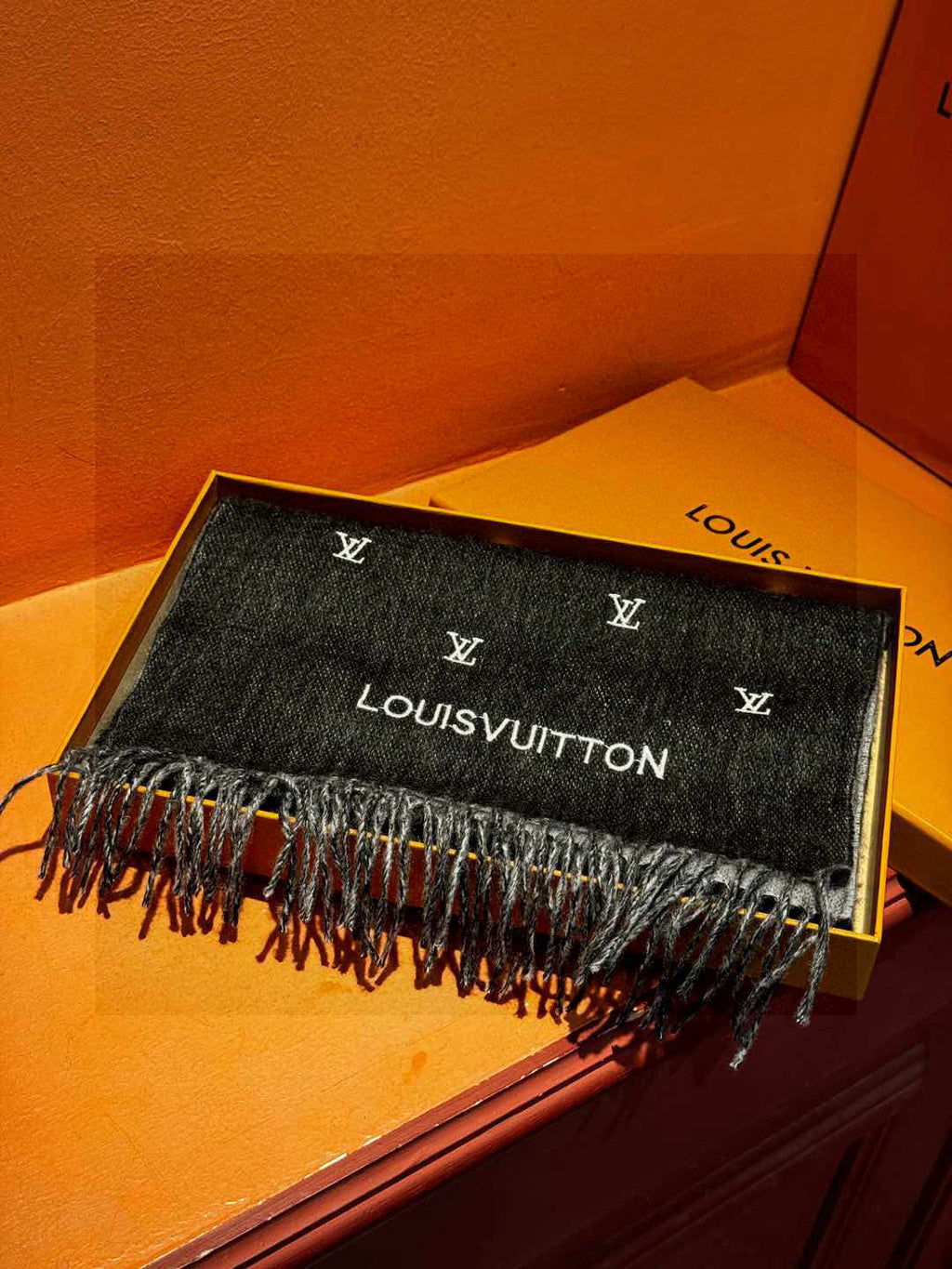 LOUIS VUITTON LV SCARF 180 CM IN CASHMERE 730575