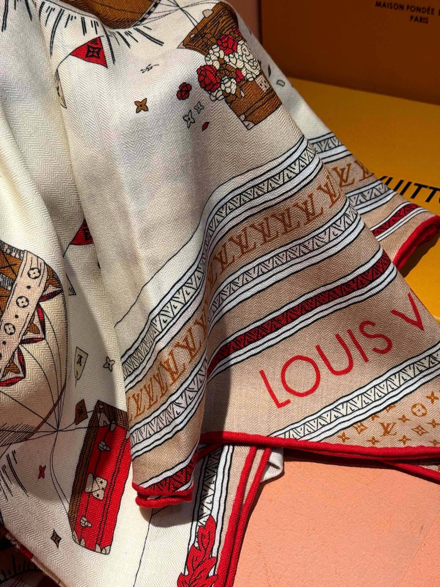 LOUIS VUITTON LV SCARF 140 CM IN SILK 730621