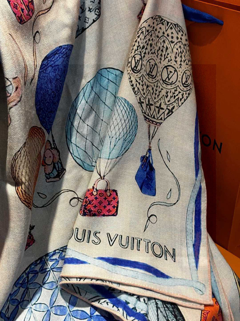 LOUIS VUITTON LV SCARF 140 CM IN WOOL MIX SILK 735798
