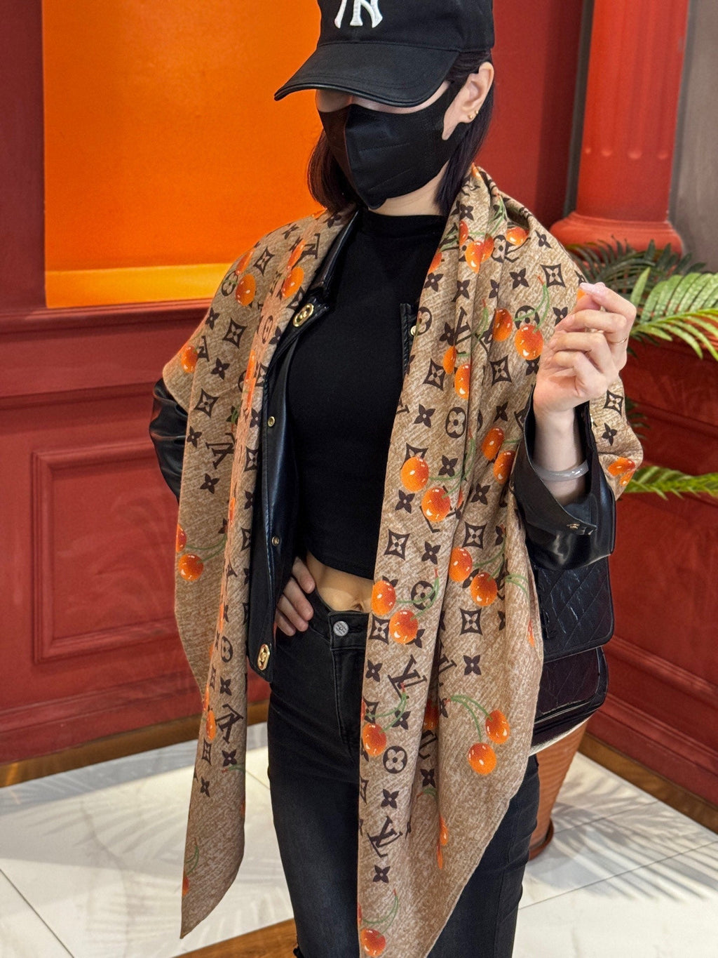 LOUIS VUITTON LV SCARF 140 CM IN WOOL MIX SILK 737264