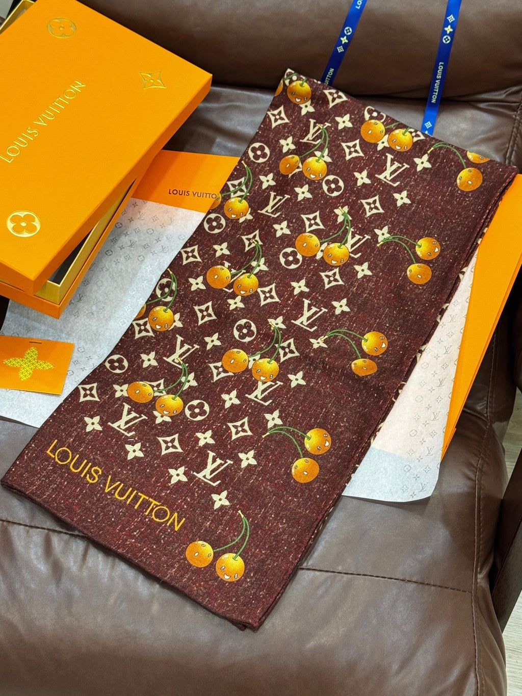LOUIS VUITTON LV SCARF 140 CM IN WOOL MIX SILK 737266