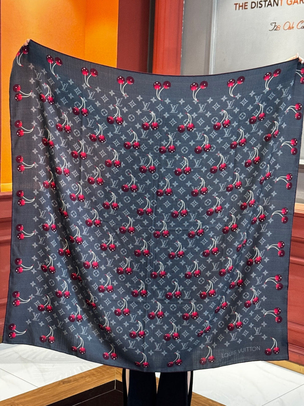LOUIS VUITTON LV SCARF 140 CM IN SILK-CASHMERE BLEND 737268
