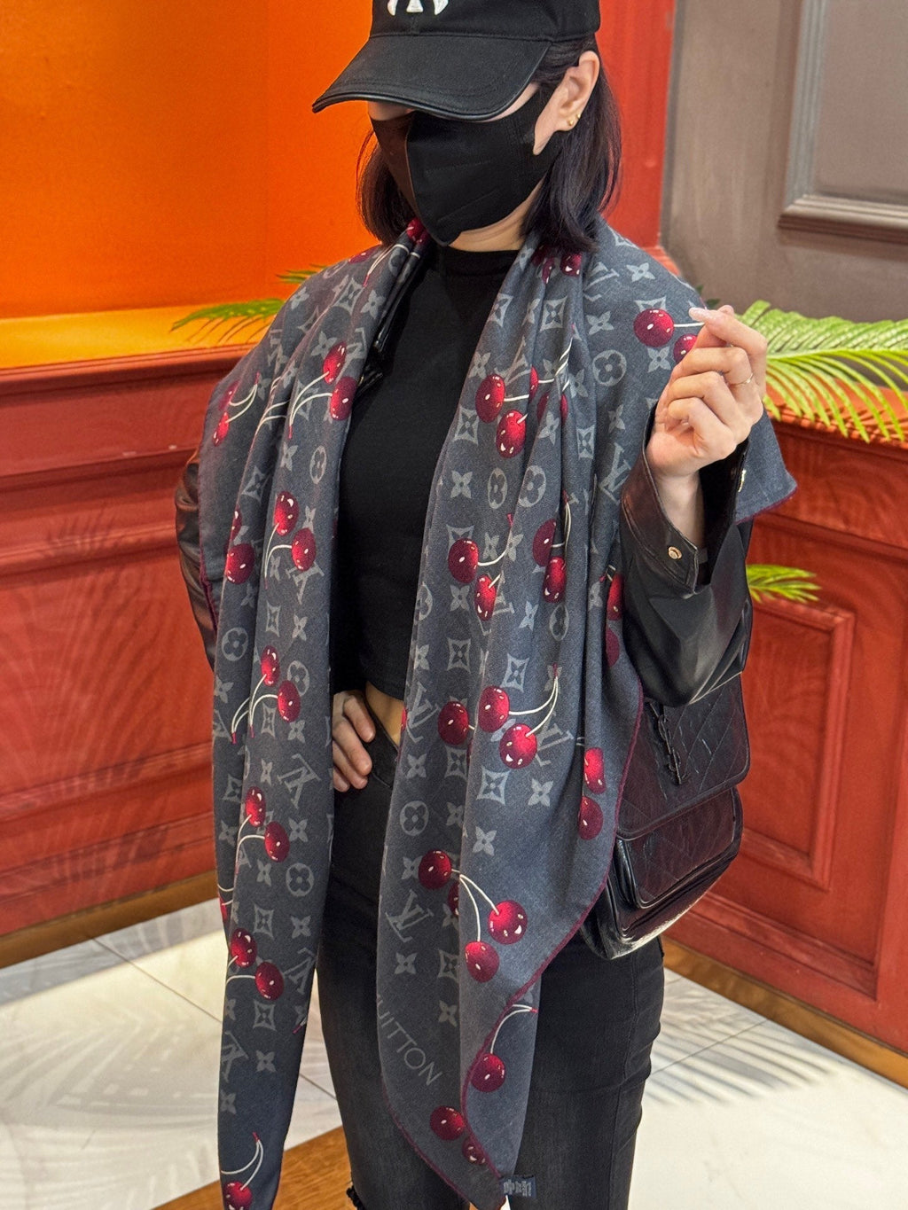 LOUIS VUITTON LV SCARF 140 CM IN SILK-CASHMERE BLEND 737268