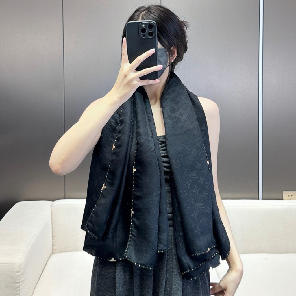 LOUIS VUITTON EVERMORE SCARF 140 CM IN BLACK SILK AND WOOL 393156