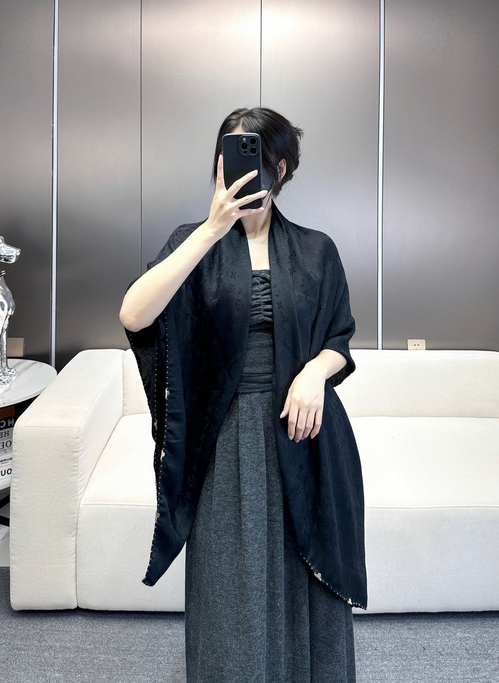 LOUIS VUITTON EVERMORE SCARF 140 CM IN BLACK SILK AND WOOL 393156