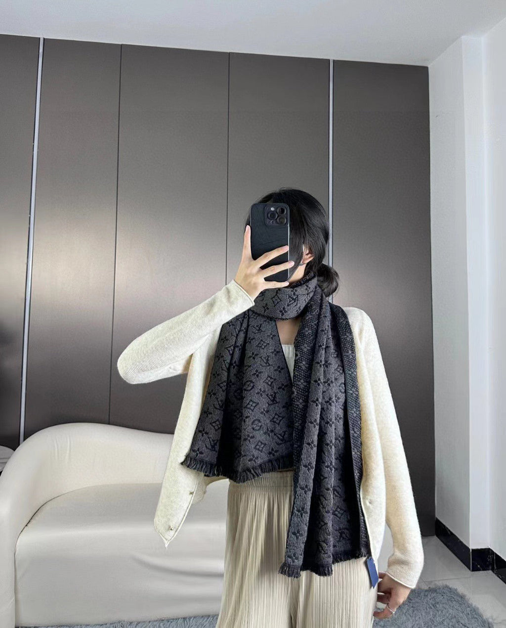 LOUIS VUITTON SCARF 180 CM IN PRUSSIAN BLUE CLASSIC MONOGRAM CASHMERE 396439