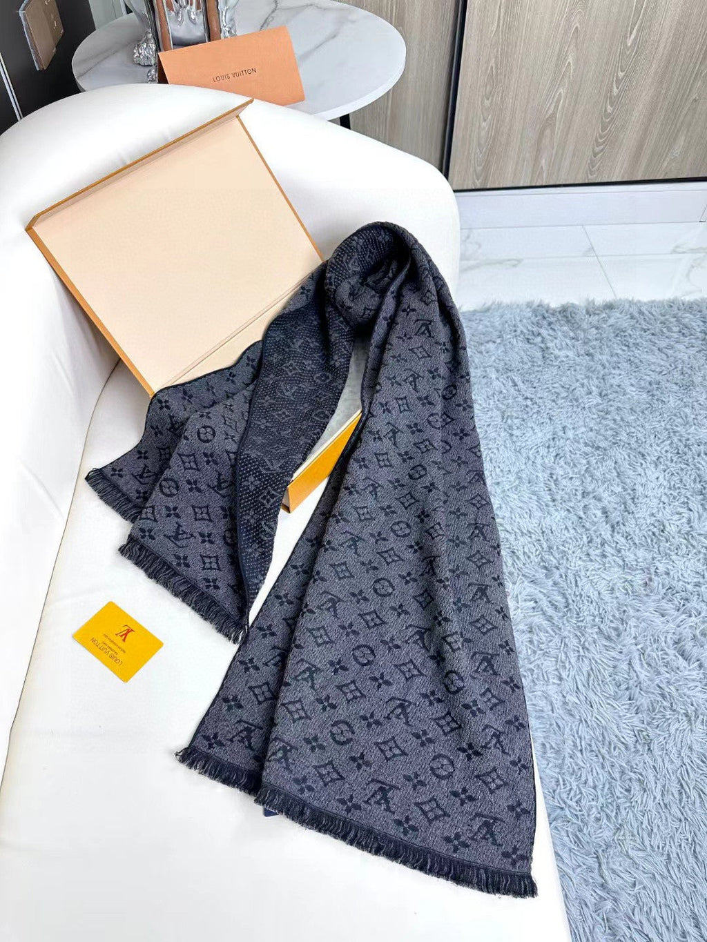 LOUIS VUITTON SCARF 180 CM IN PRUSSIAN BLUE CLASSIC MONOGRAM CASHMERE 396439