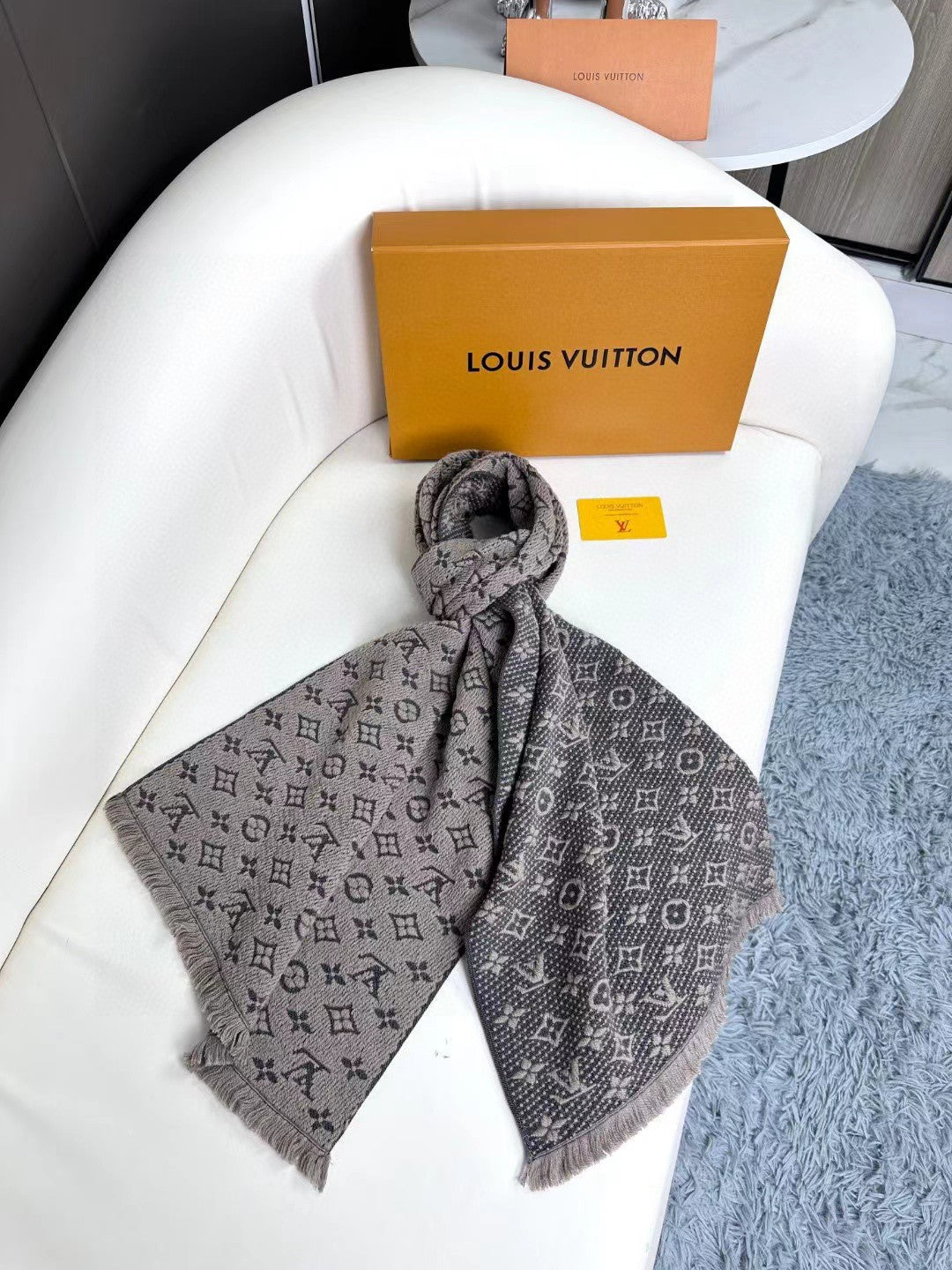 LOUIS VUITTON SCARF 180 CM IN KHAKI BROWN CLASSIC MONOGRAM CASHMERE 396440