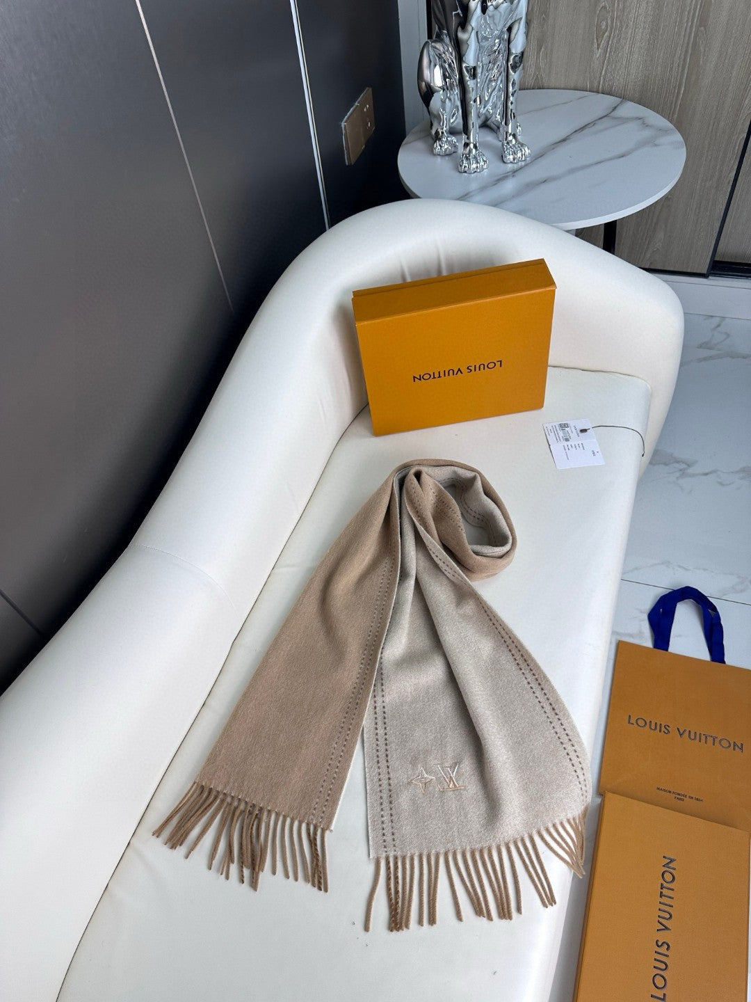 LOUIS VUITTON DUAL SCARF 180 CM IN MEDIUM BROWN CASHMERE 398377