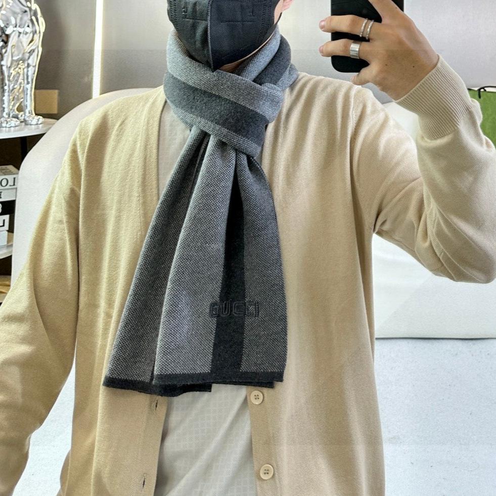 GUCCI SCARF 180 CM IN BLACK MIX LIGHT GRAY CASHMERE 398447