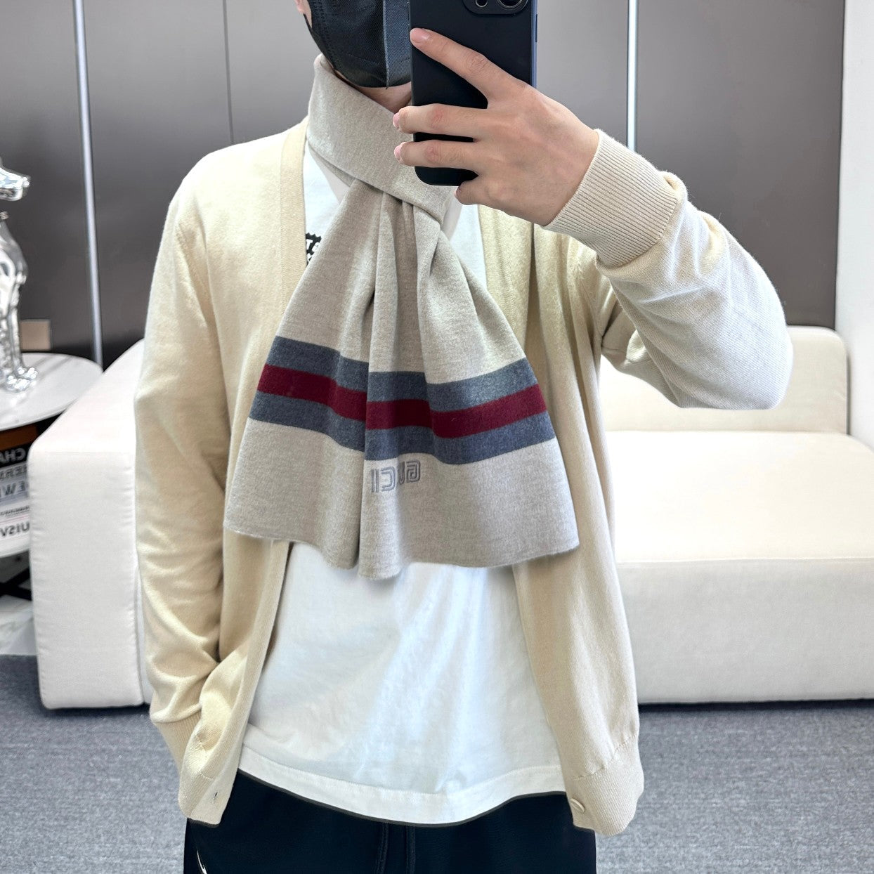 GUCCI SCARF 180 CM IN HARBOR GRAY CASHMERE 398452