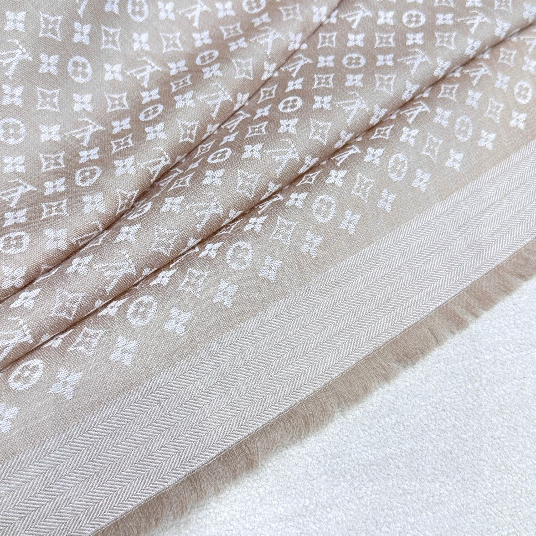 LOUIS VUITTON LV SCARF 120 CM IN WOOL MIX SILK 737297