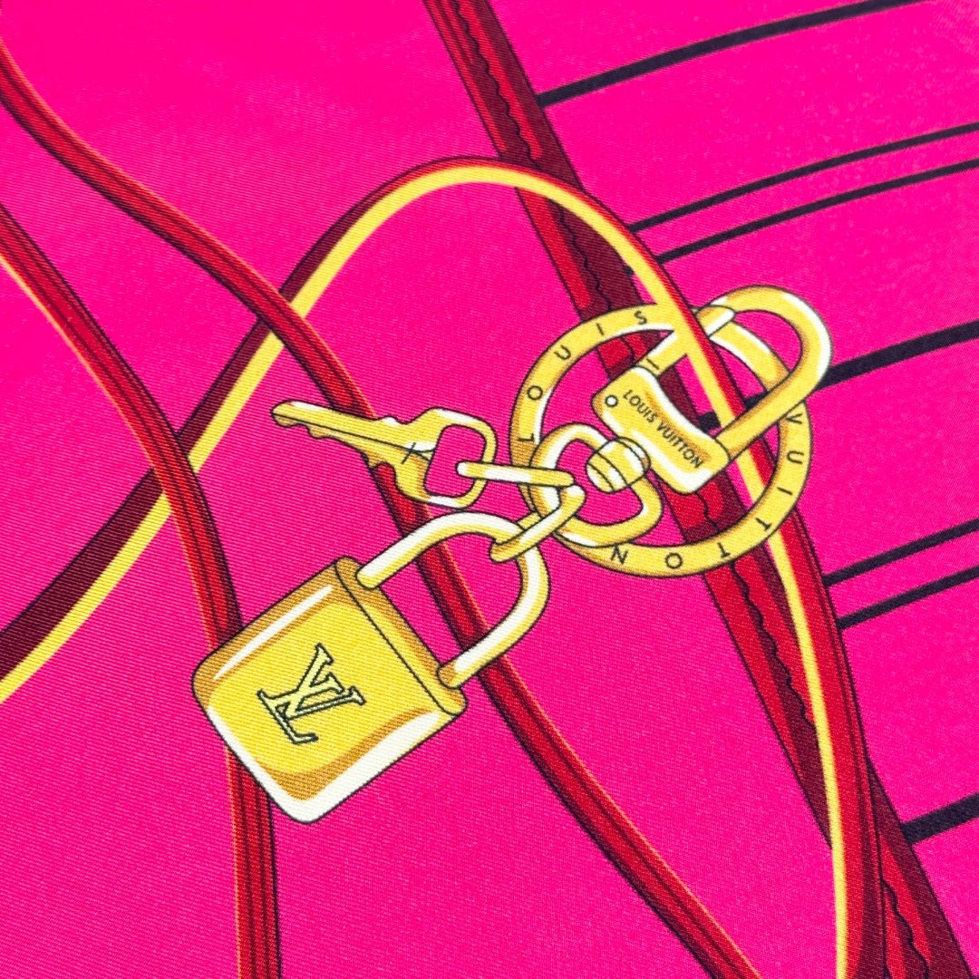 LOUIS VUITTON LV SCARF 90 CM IN SILK 737303