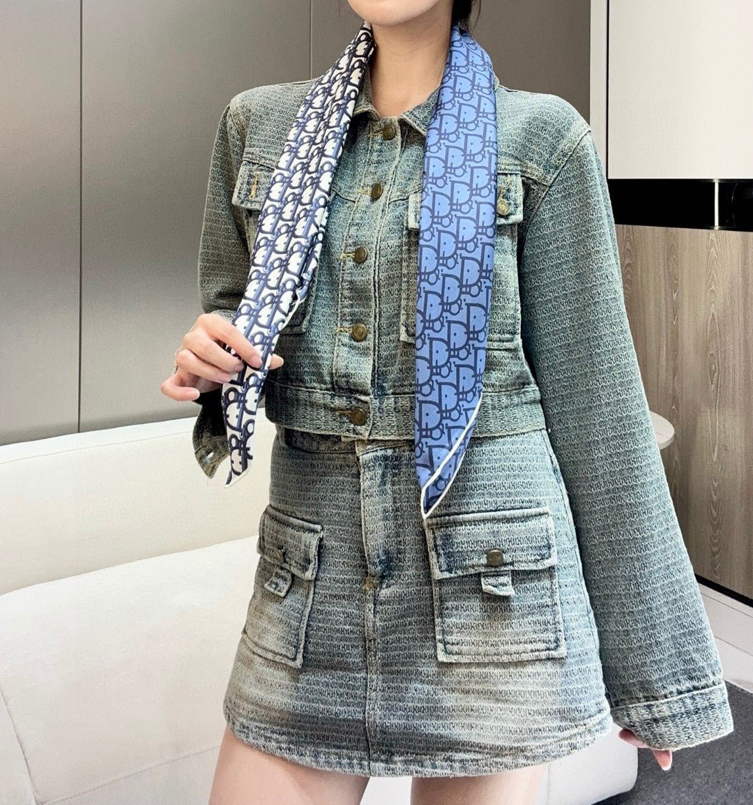 DIOR SCARF 90 CM IN SILK FABRIC 721513