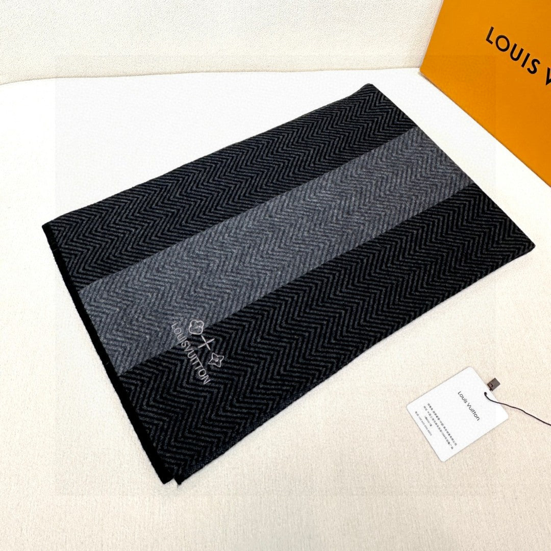 LOUIS VUITTON LV SCARF 180 CM IN CASHMERE 714295