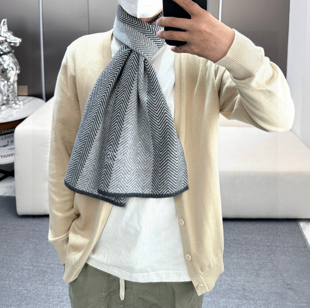 LOUIS VUITTON LV SCARF 180 CM IN CASHMERE 714296