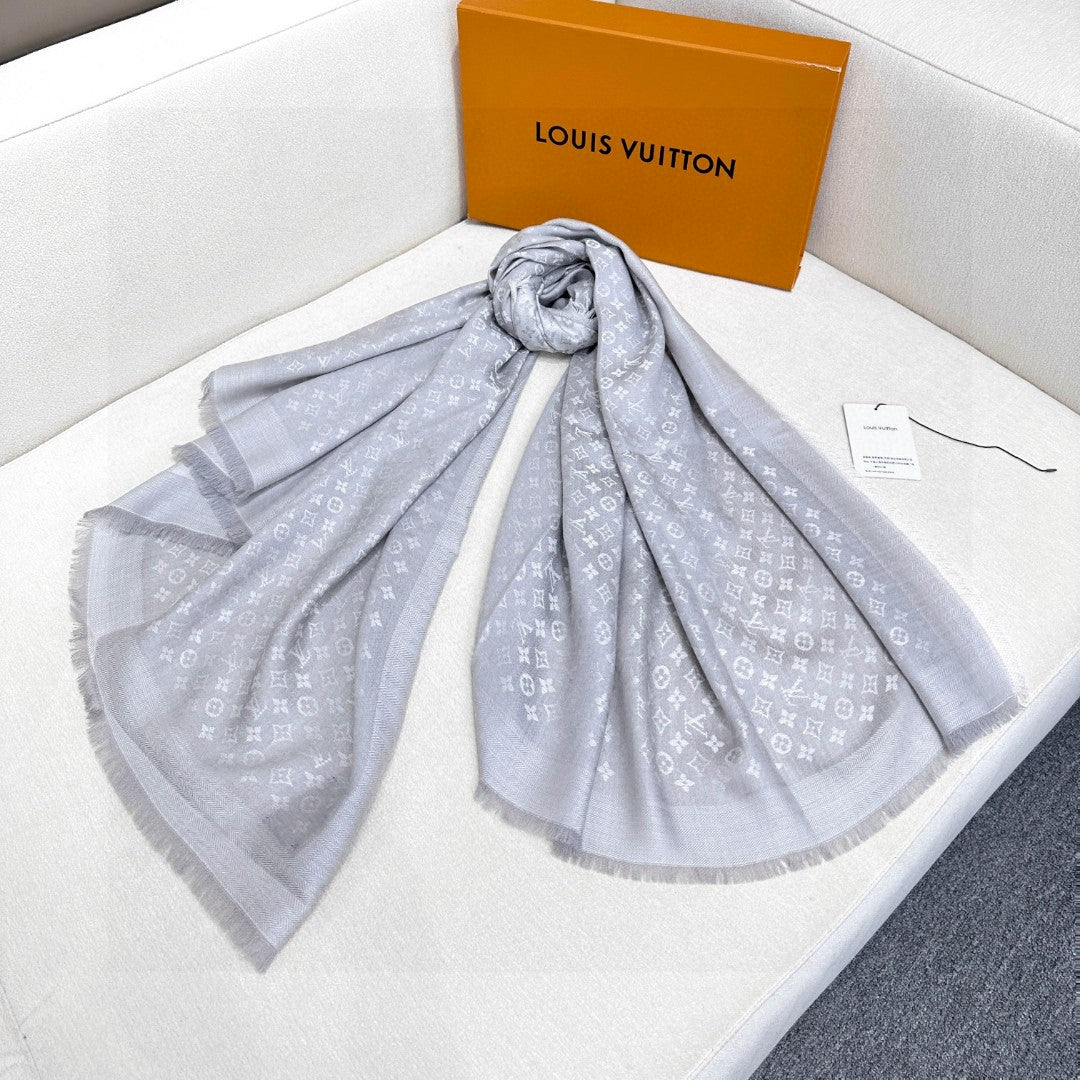 LOUIS VUITTON LV SCARF 120 CM IN WOOL MIX SILK 737300