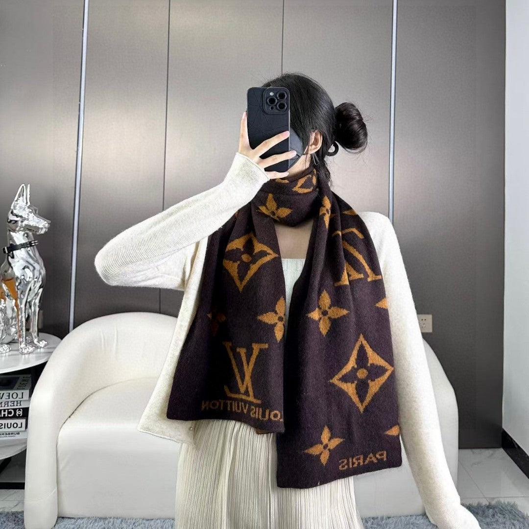 LOUIS VUITTON LV SCARF 180 CM IN CASHMERE 700779