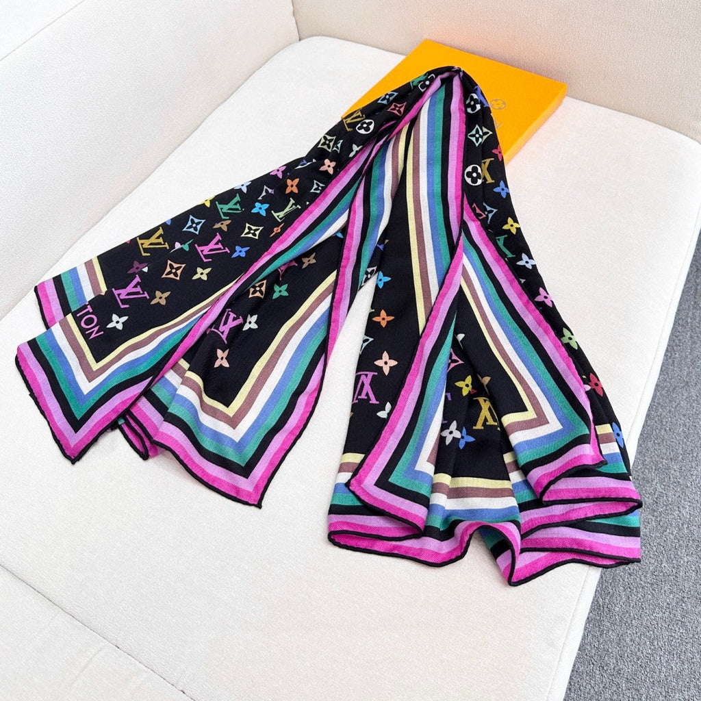 LOUIS VUITTON LV SCARF 134 CM IN WOOL MIX SILK 703623