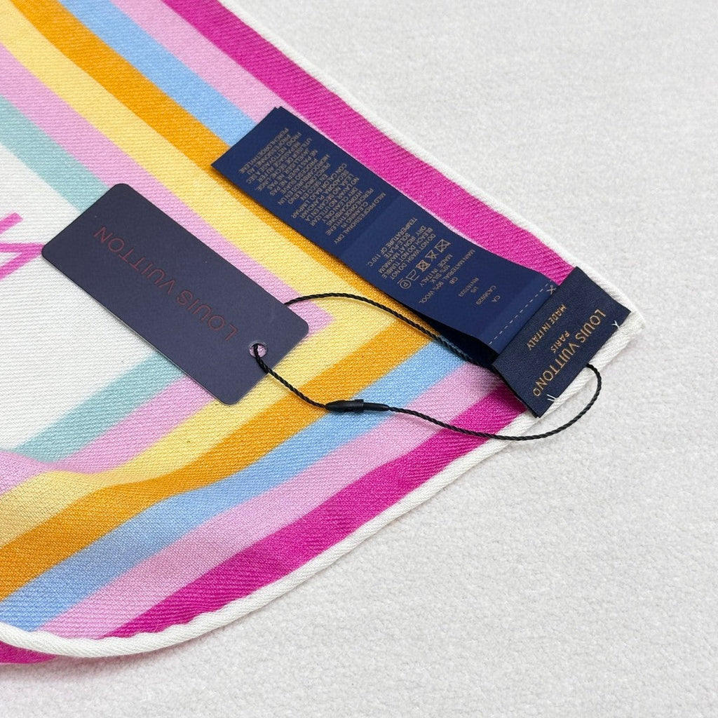LOUIS VUITTON LV SCARF 134 CM IN WOOL MIX SILK 703624