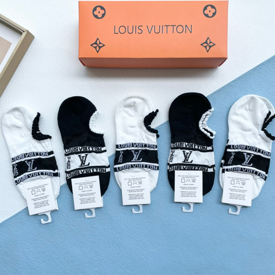 LOUIS VUITTON ANKLE SOCKS 149589 (1 BOX)