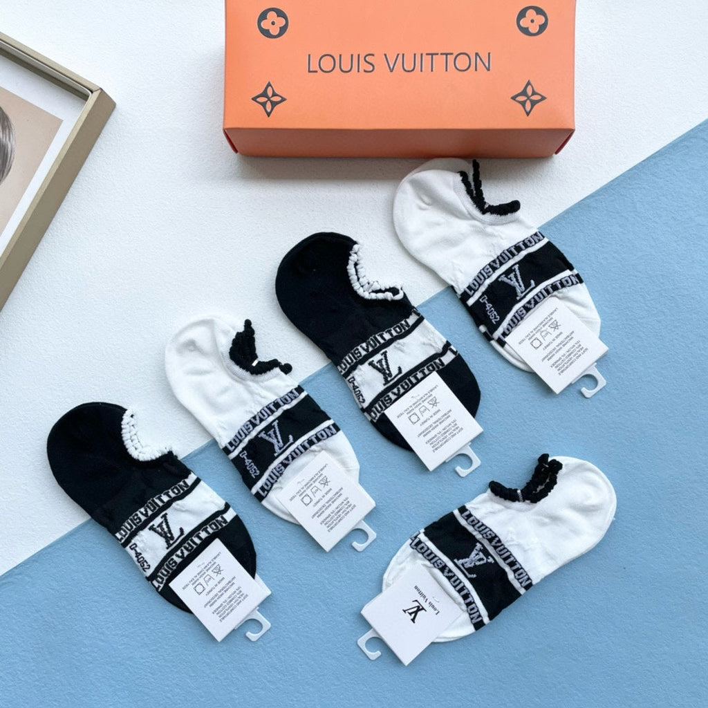 LOUIS VUITTON ANKLE SOCKS 149589 (1 BOX)