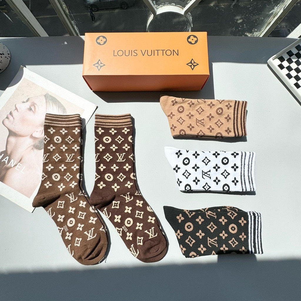 LOUIS VUITTON CREW SOCKS 412575 (1 BOX)