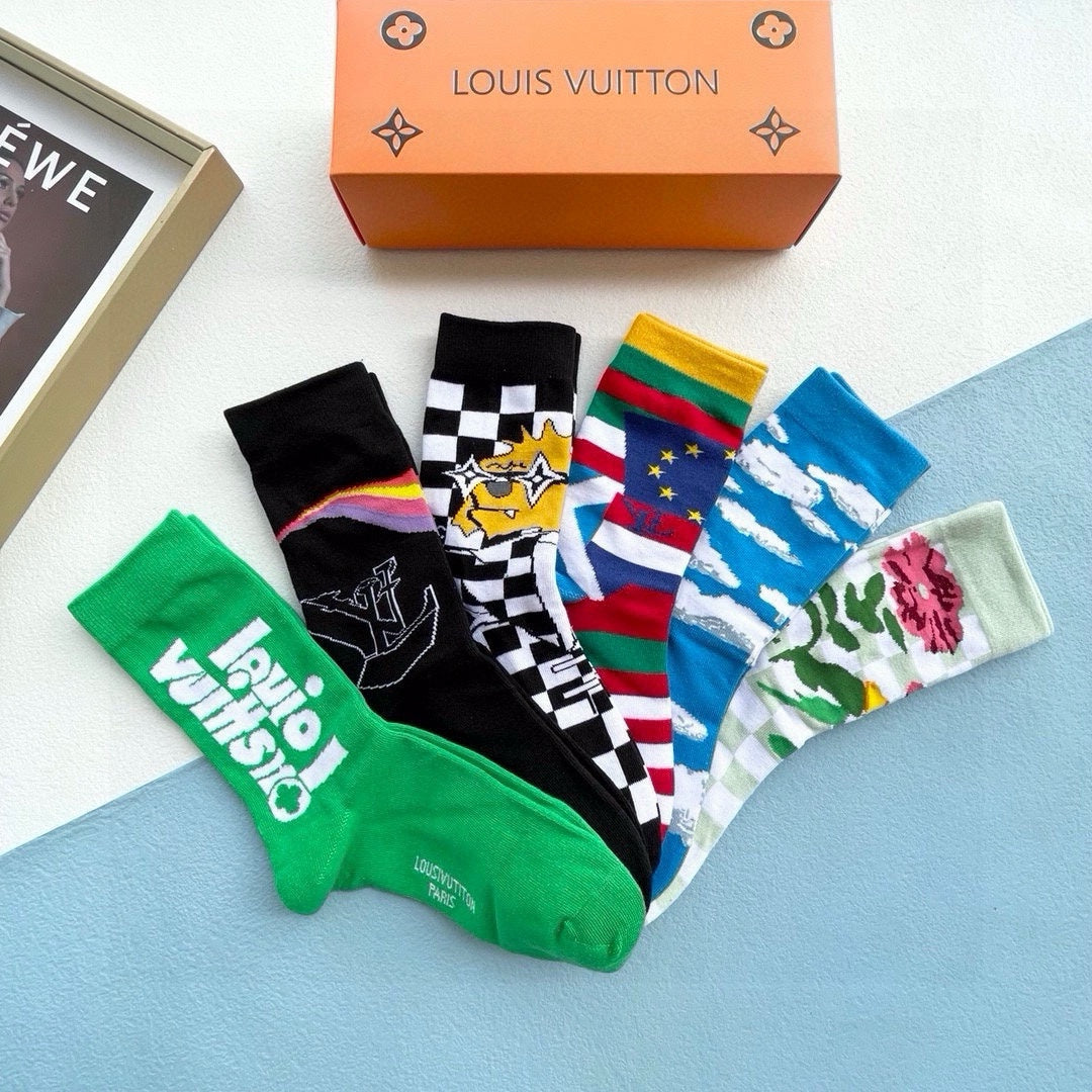 LOUIS VUITTON KNEE - HIGH SOCKS 423907 (1 BOX)