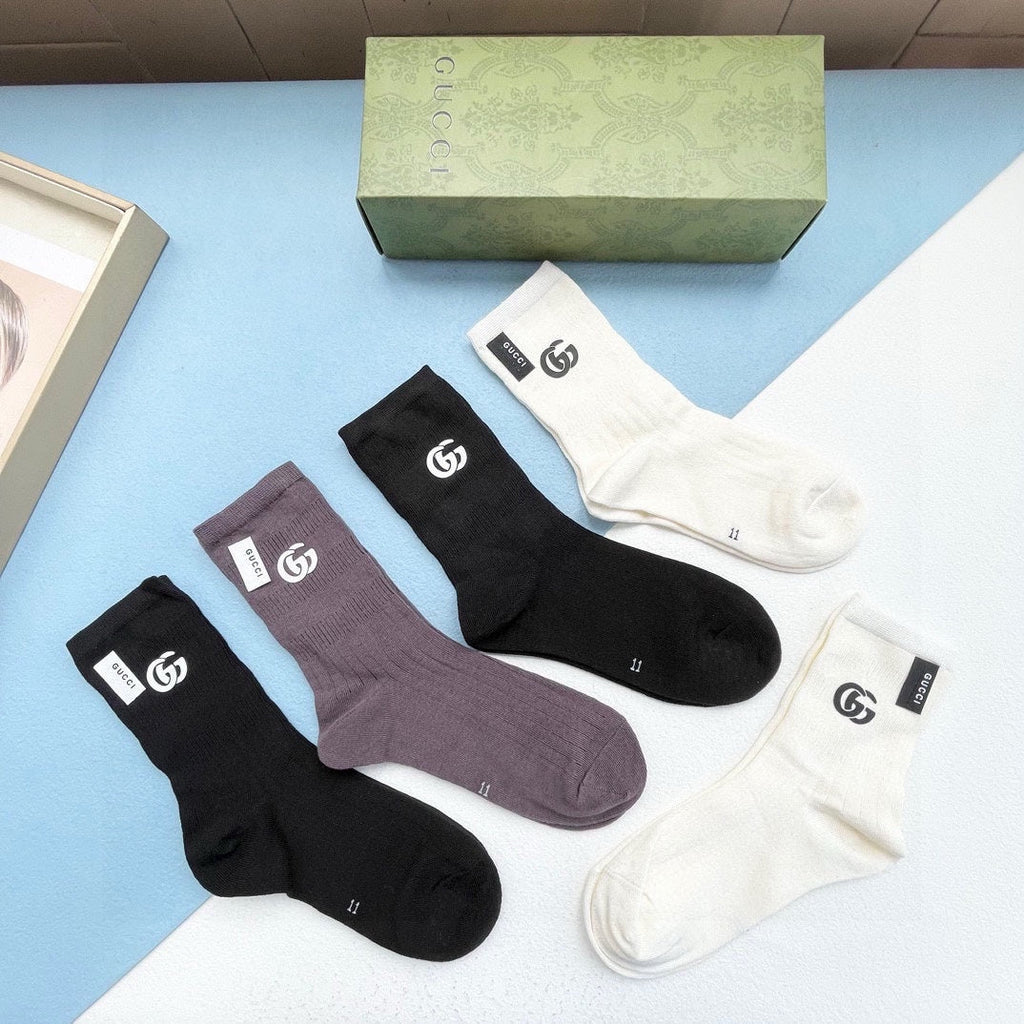 GUCCI CREW SOCKS 425537 (1 BOX)