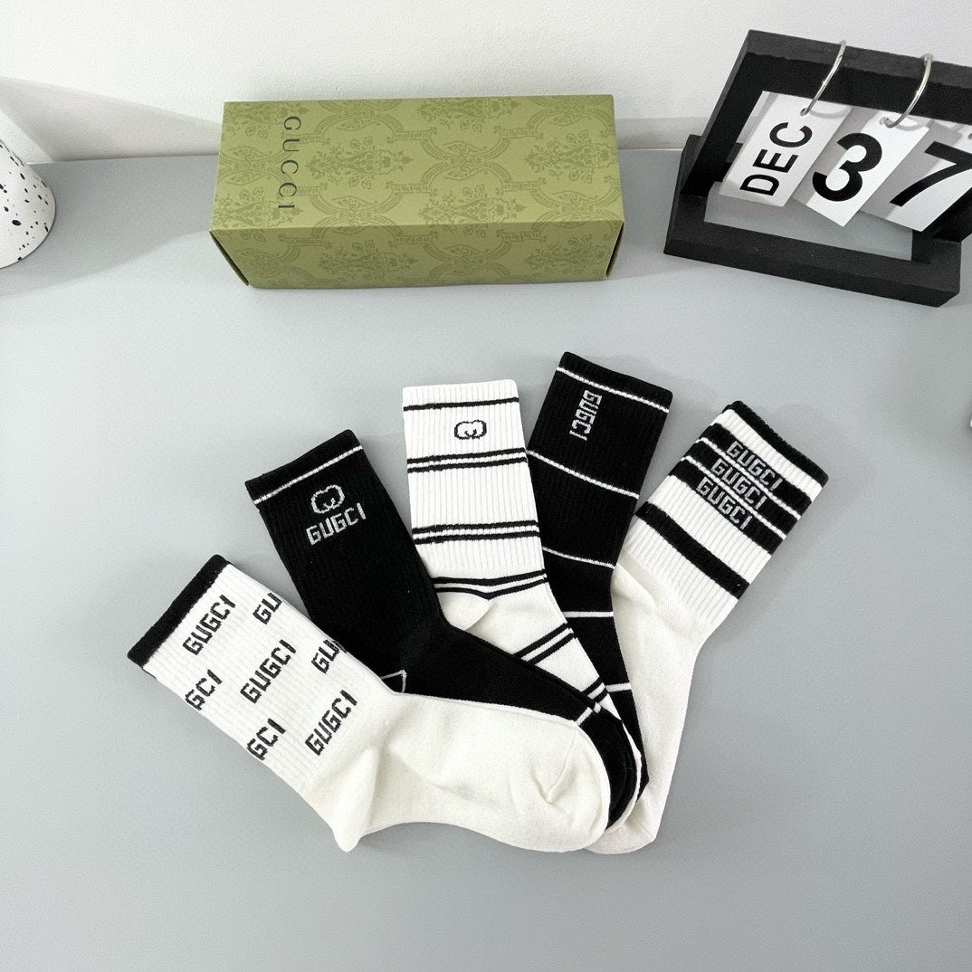 GUCCI CREW SOCKS 427522 (1 BOX)