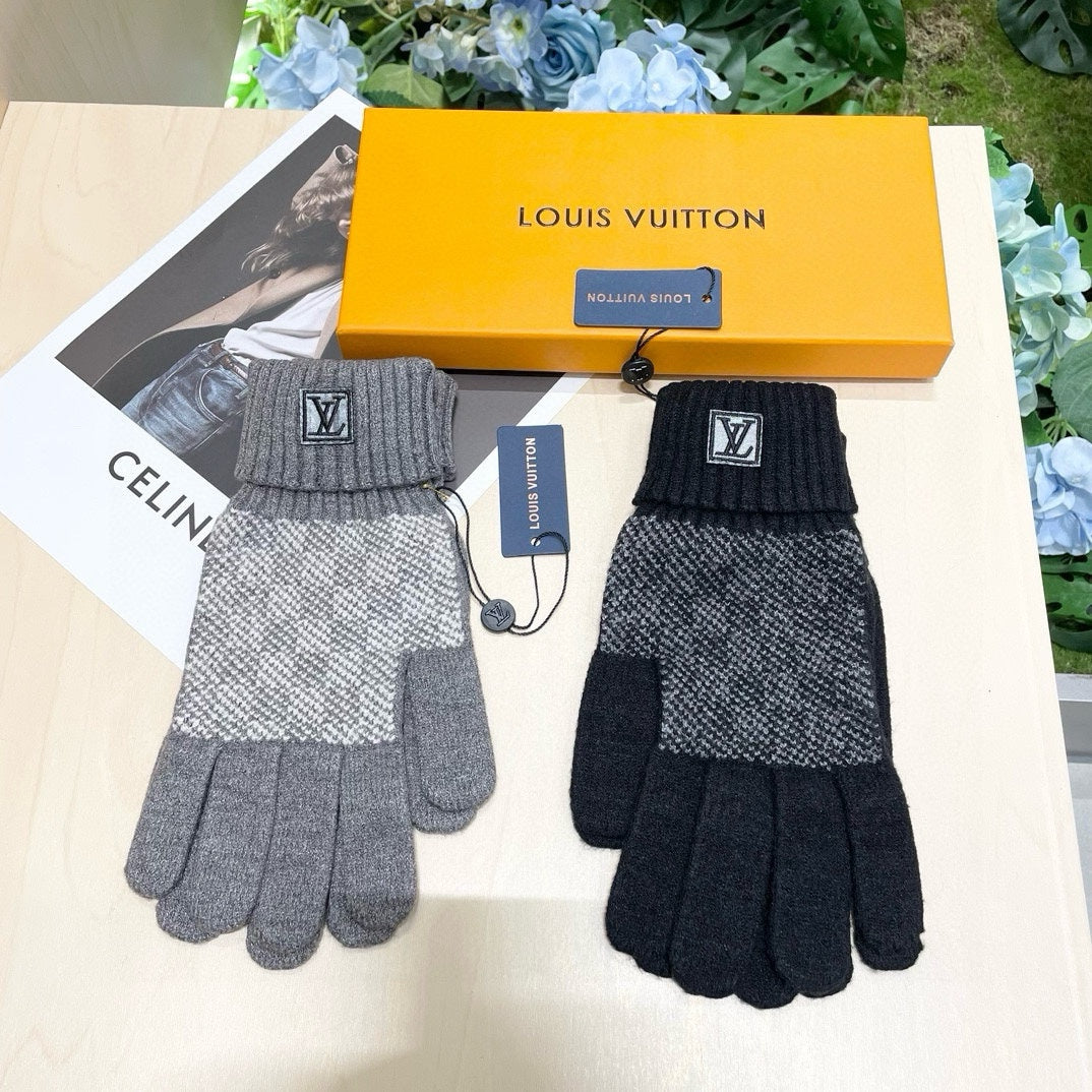 LOUIS VUITTON LV GLOVES IN DOVE GRAY WOOL 462427