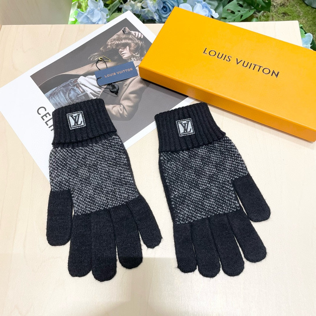 LOUIS VUITTON LV GLOVES IN BLACK WOOL 462428