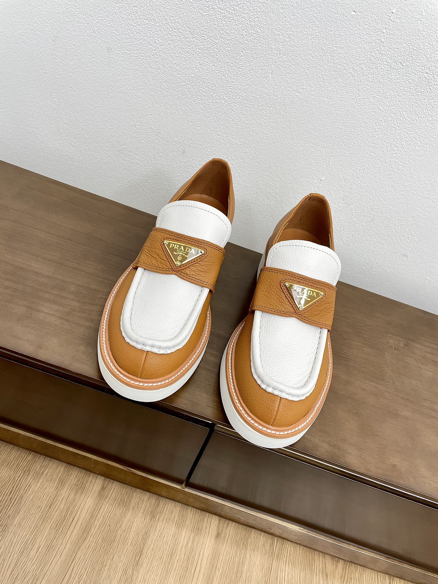 PRADA CHOCOLATE LOAFERS WHITE AND BRONZE CALFSKIN