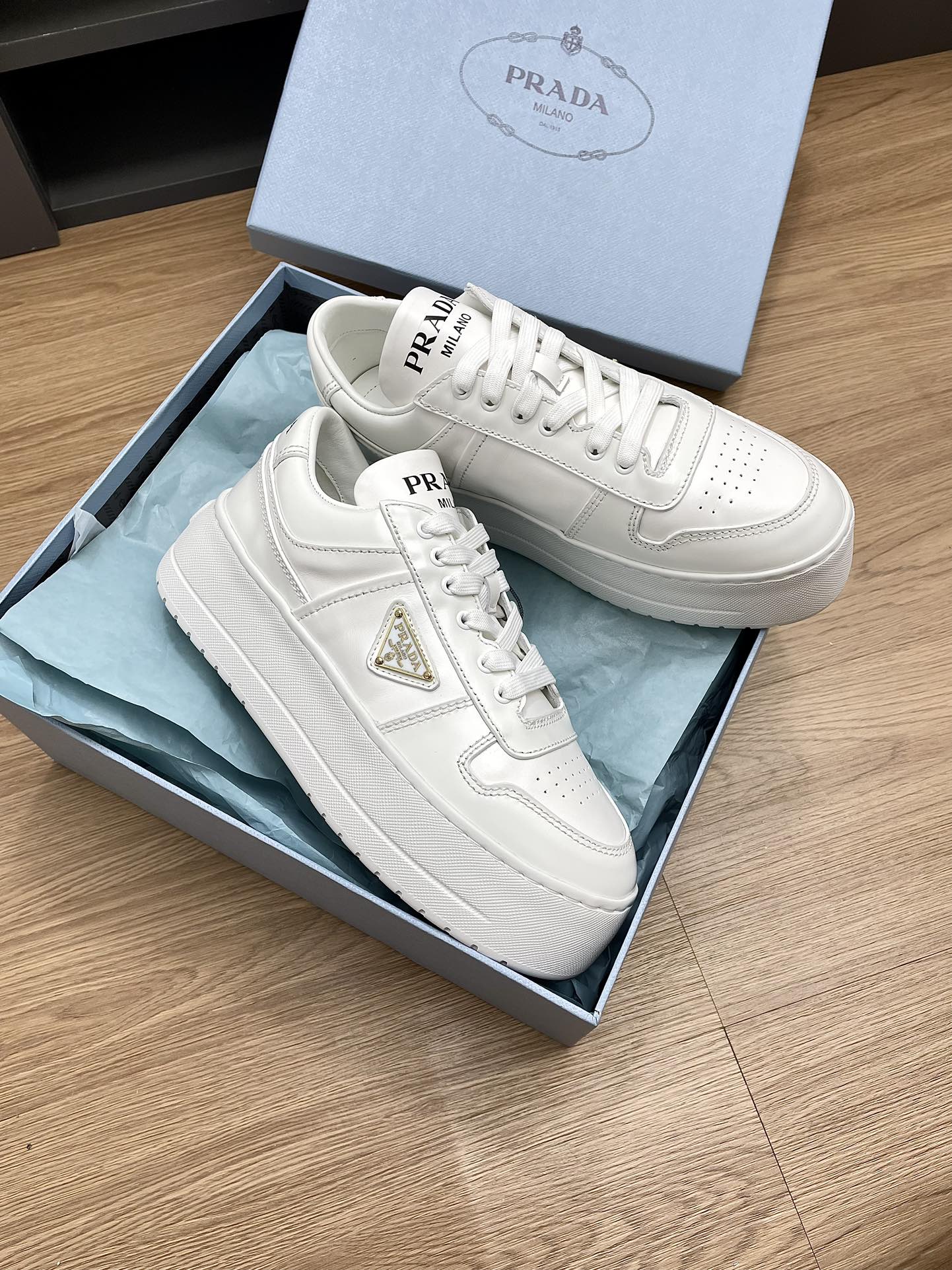 PRADA DOWNTOWN BOLD SNEAKERS WHITE CALFSKIN