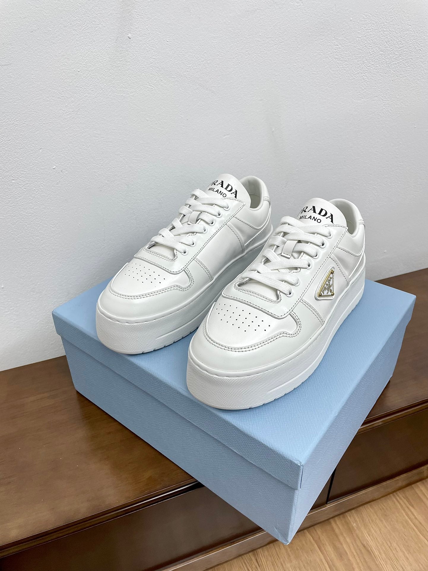 PRADA DOWNTOWN BOLD SNEAKERS WHITE CALFSKIN