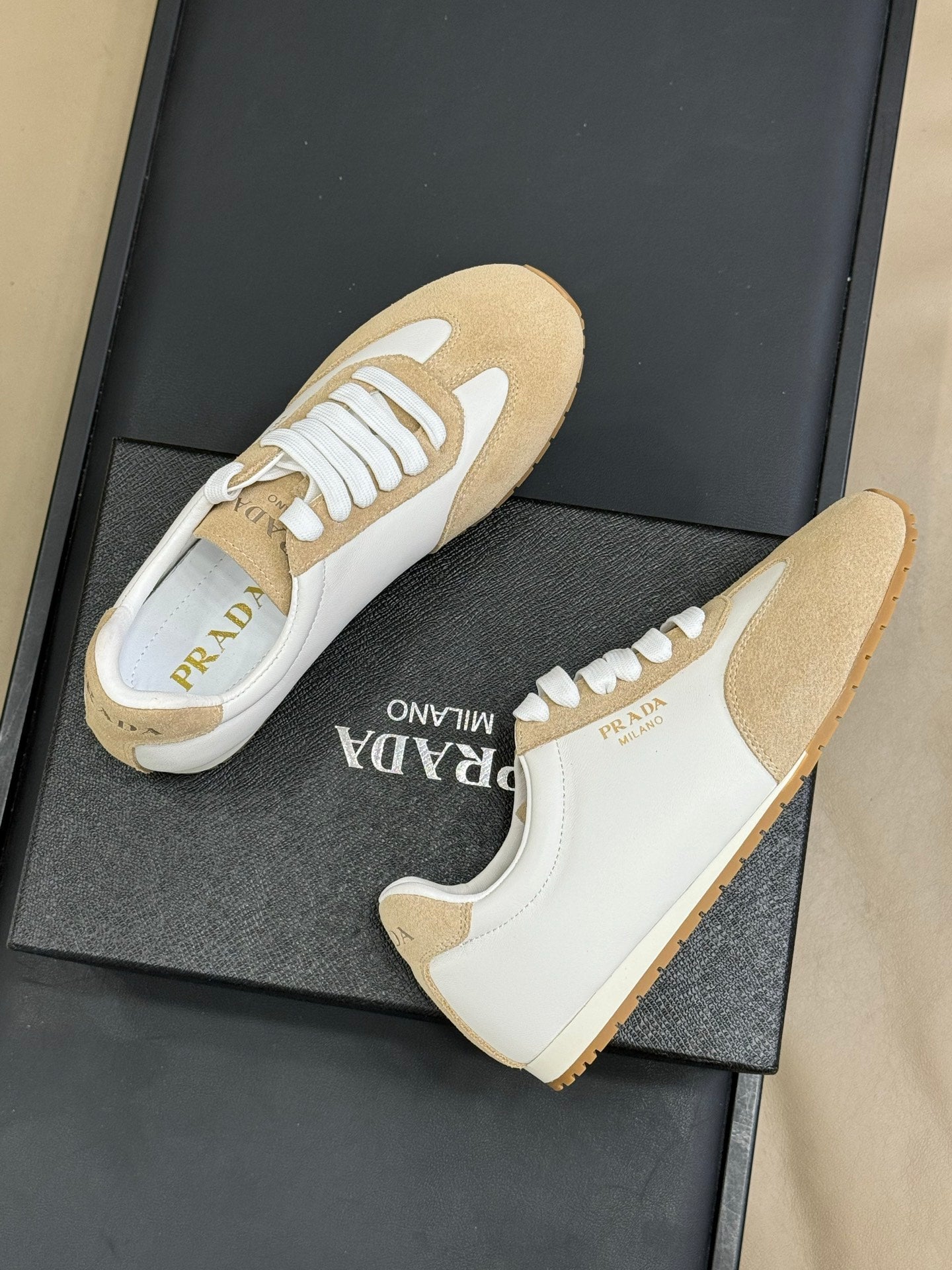 PRADA 25S SNEAKER IN WHITE MIX RK BEIGE SUEDE STYLE 2