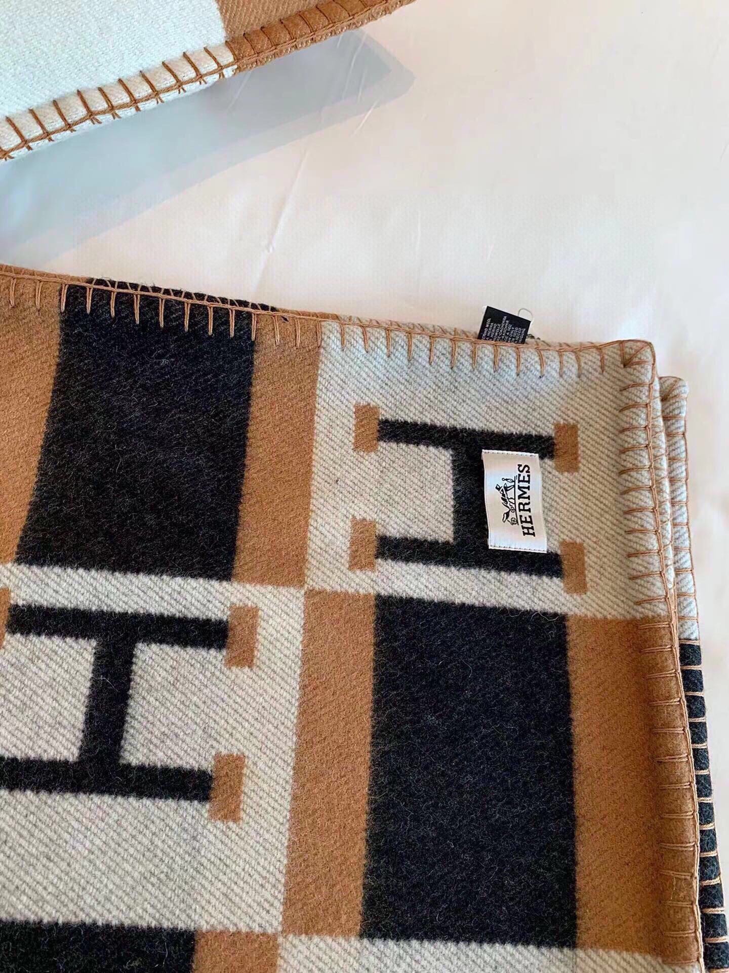 HERMES BLANKET 170 CM IN COLORFUL WOOL AND CASERE 118341