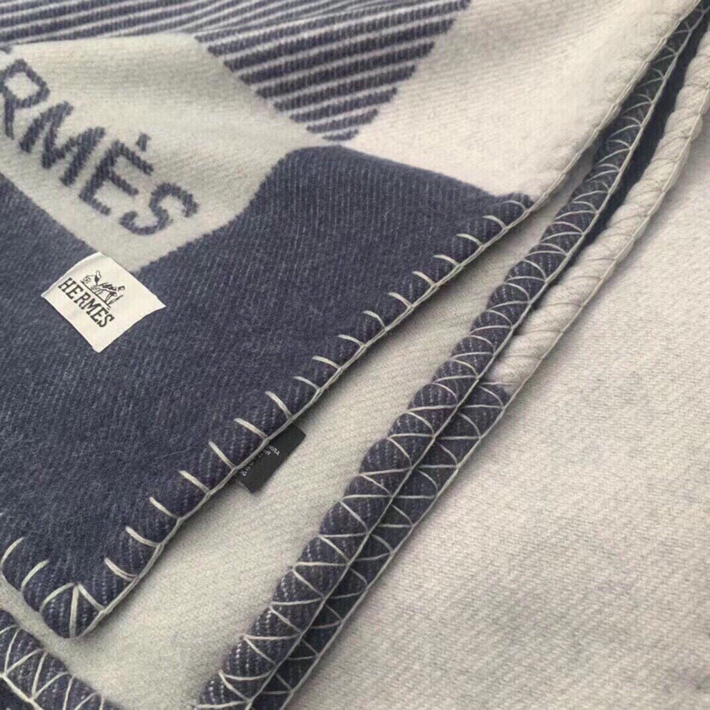 HERMES H RIVIERA BLANKET 200 CM IN NAVY BLUE WOOL AND CASERE 136856