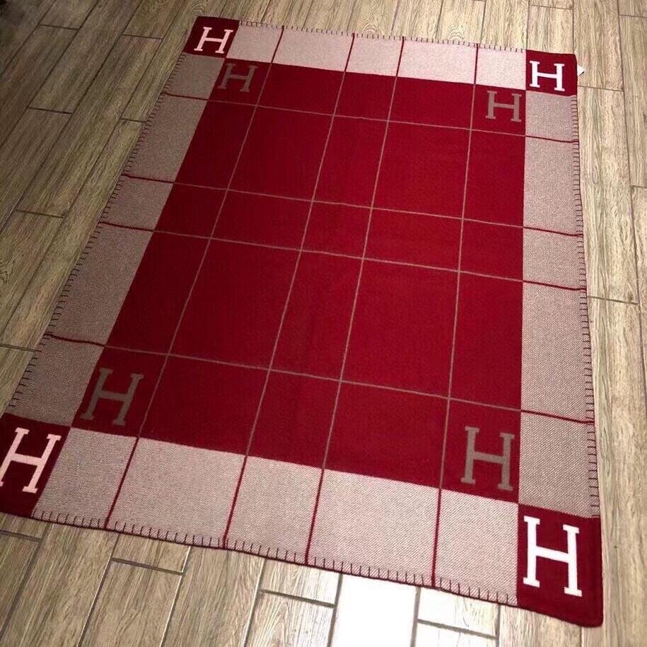 HERMES AVALON III THROW BLANKET 175 CM IN CHERRY RED WOOL AND CASERE 351743