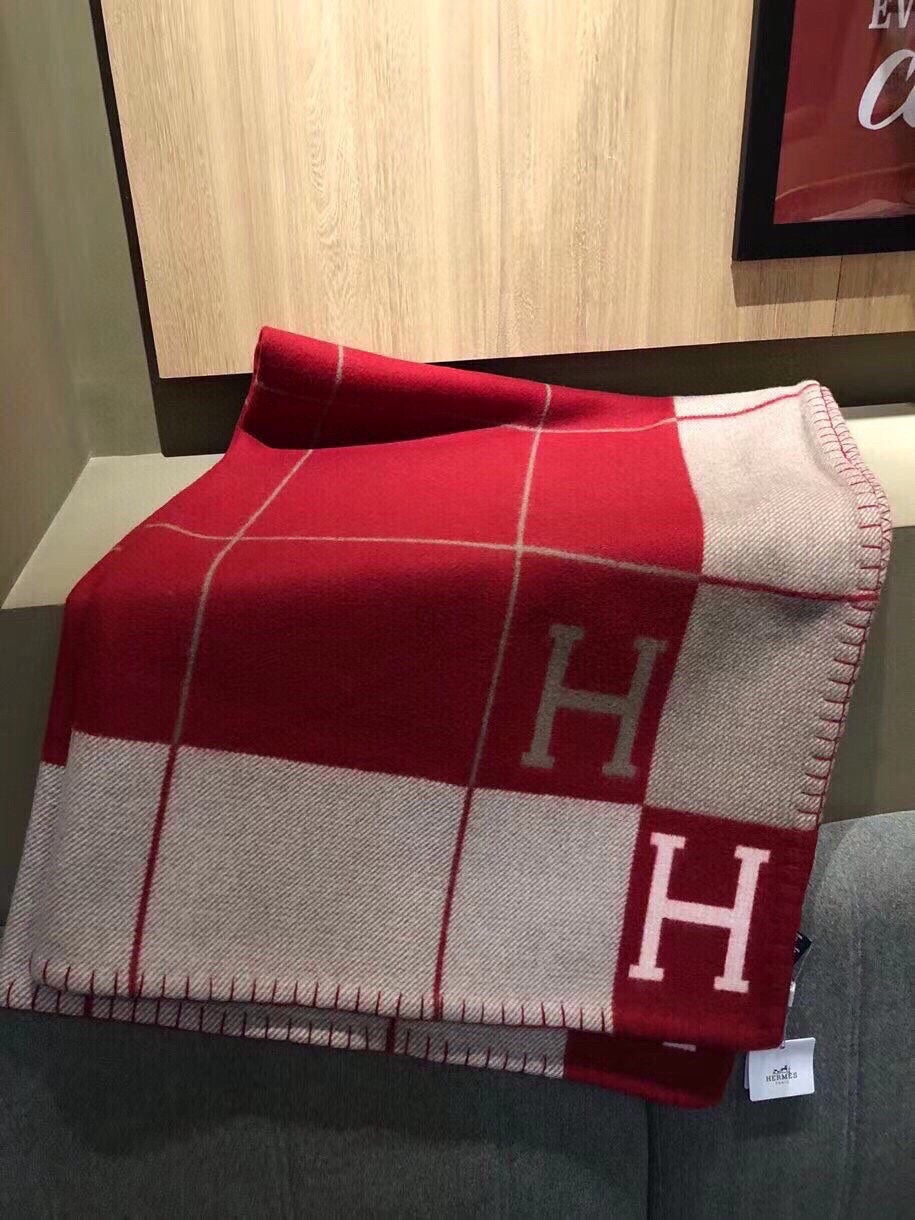 HERMES AVALON III THROW BLANKET 175 CM IN CHERRY RED WOOL AND CASERE 351743