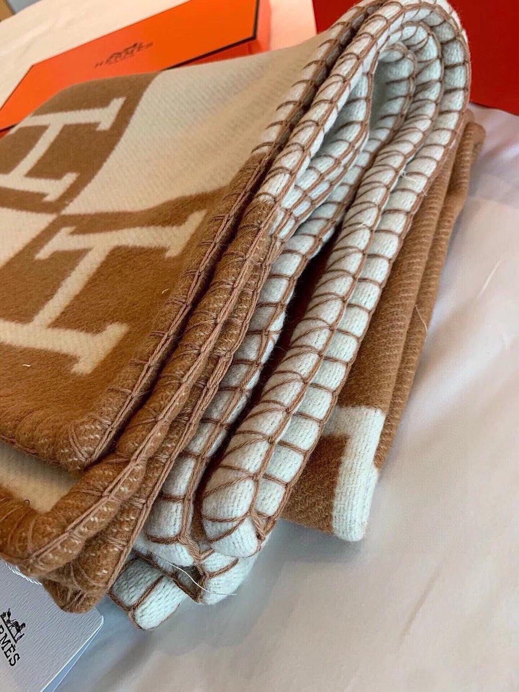 HERMES TIGRE BAYADERE BLANAVALON III THROW BLANKET IN CAMEL BROWN CASERE 407143