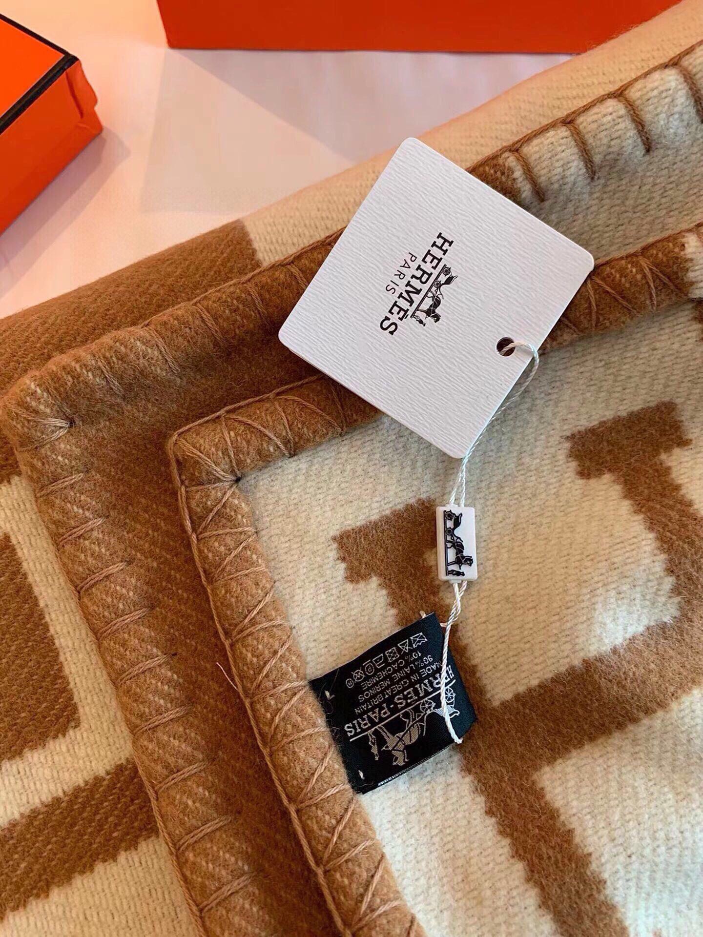 HERMES TIGRE BAYADERE BLANAVALON III THROW BLANKET IN CAMEL BROWN CASERE 407143