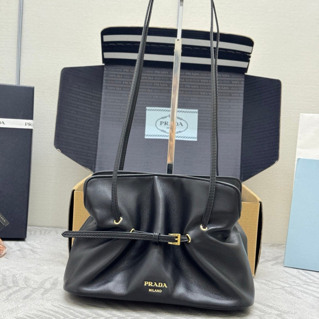 PRADA 25S SMALL BAG 25 IN BLACK CALFSKIN GOLD HARDWRE