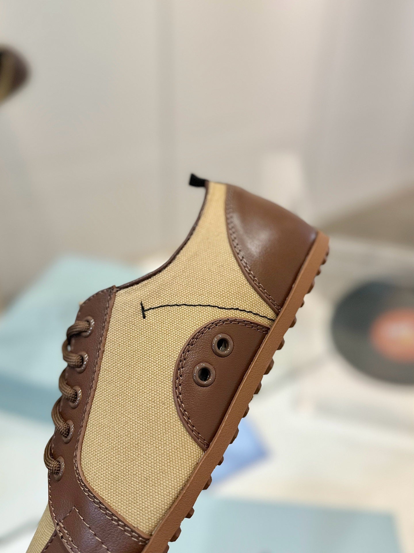 PRADA SNEAKERS IN BROWN LAMBSKIN AND BEIGE CANVAS