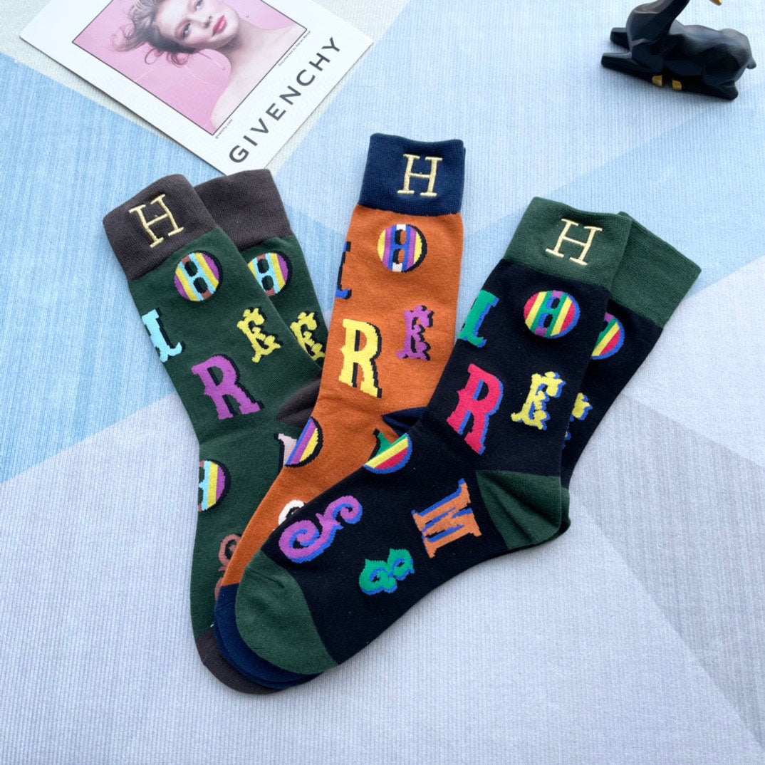 HERMES CREW SOCKS 128056 (1 BOX)