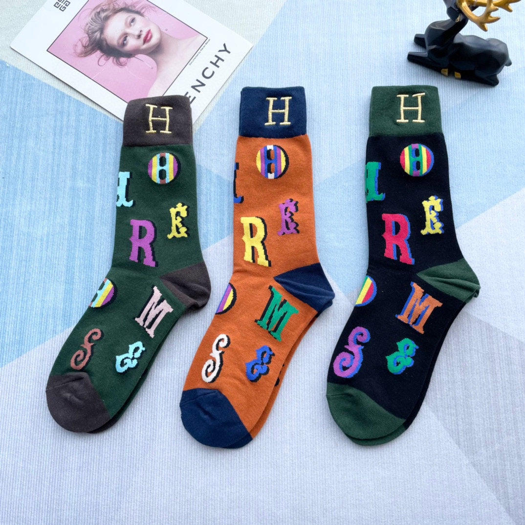 HERMES CREW SOCKS 128056 (1 BOX)