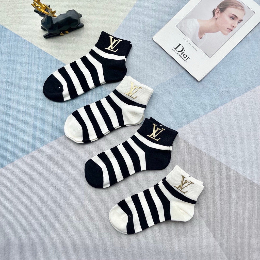 LOUIS VUITTON LOW-CUT SOCKS 212321 (1 BOX)