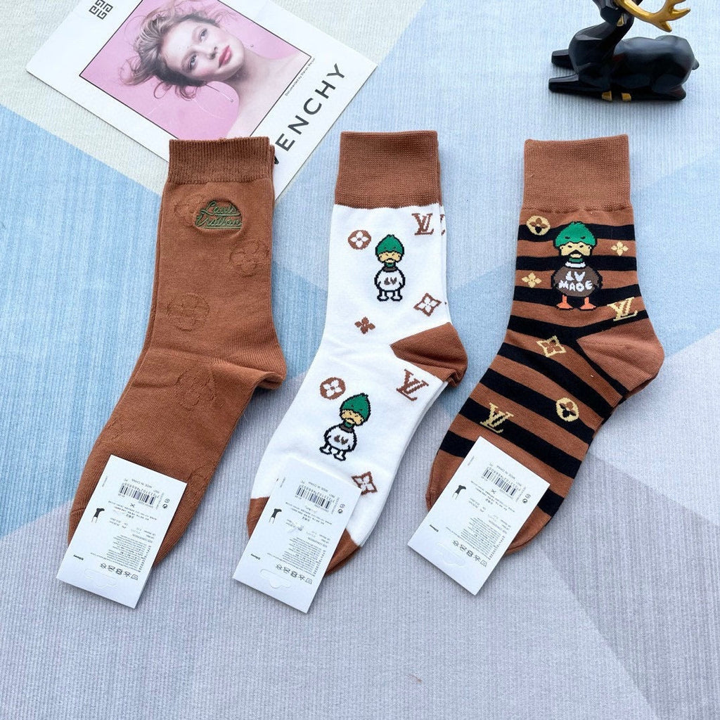 LOUIS VUITTON CREW SOCKS 212352 (1 BOX)